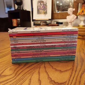 Lot Of 16 Paperback Poem And Short Story Book Set, Poe Yeats Frost